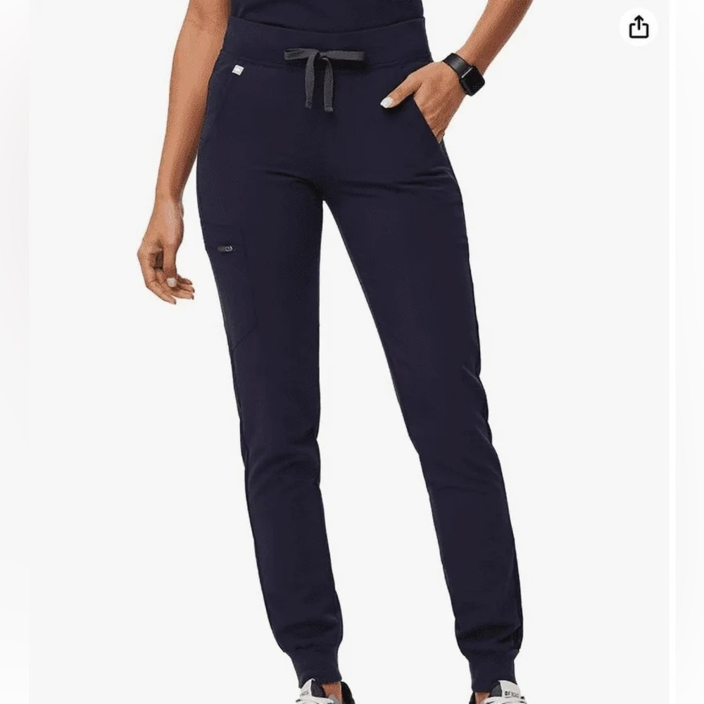 Figs NWT Zamora 2.0 Joggers Pants Black